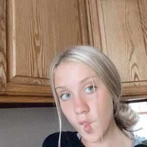 Meet your Posher, Gwen